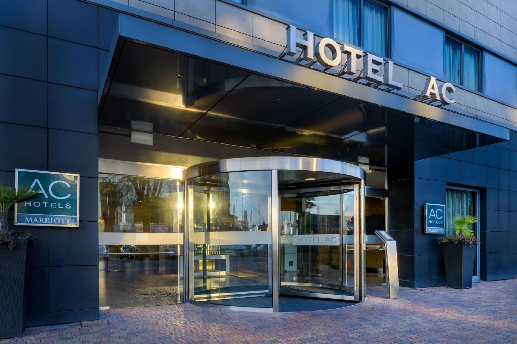 AC Hotel Vicenza by Marriott Esterno foto