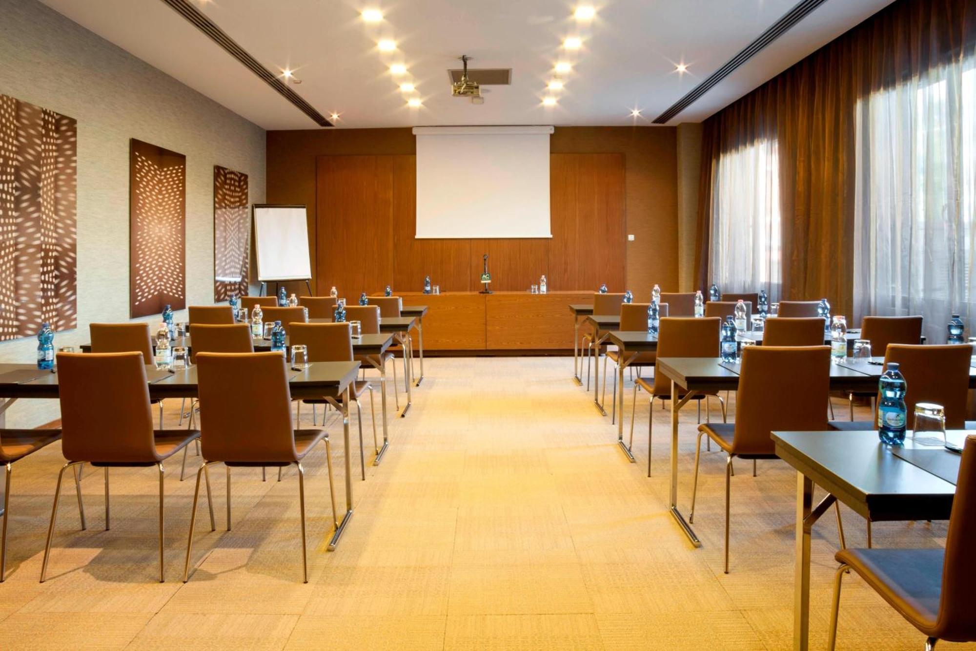 AC Hotel Vicenza by Marriott Esterno foto