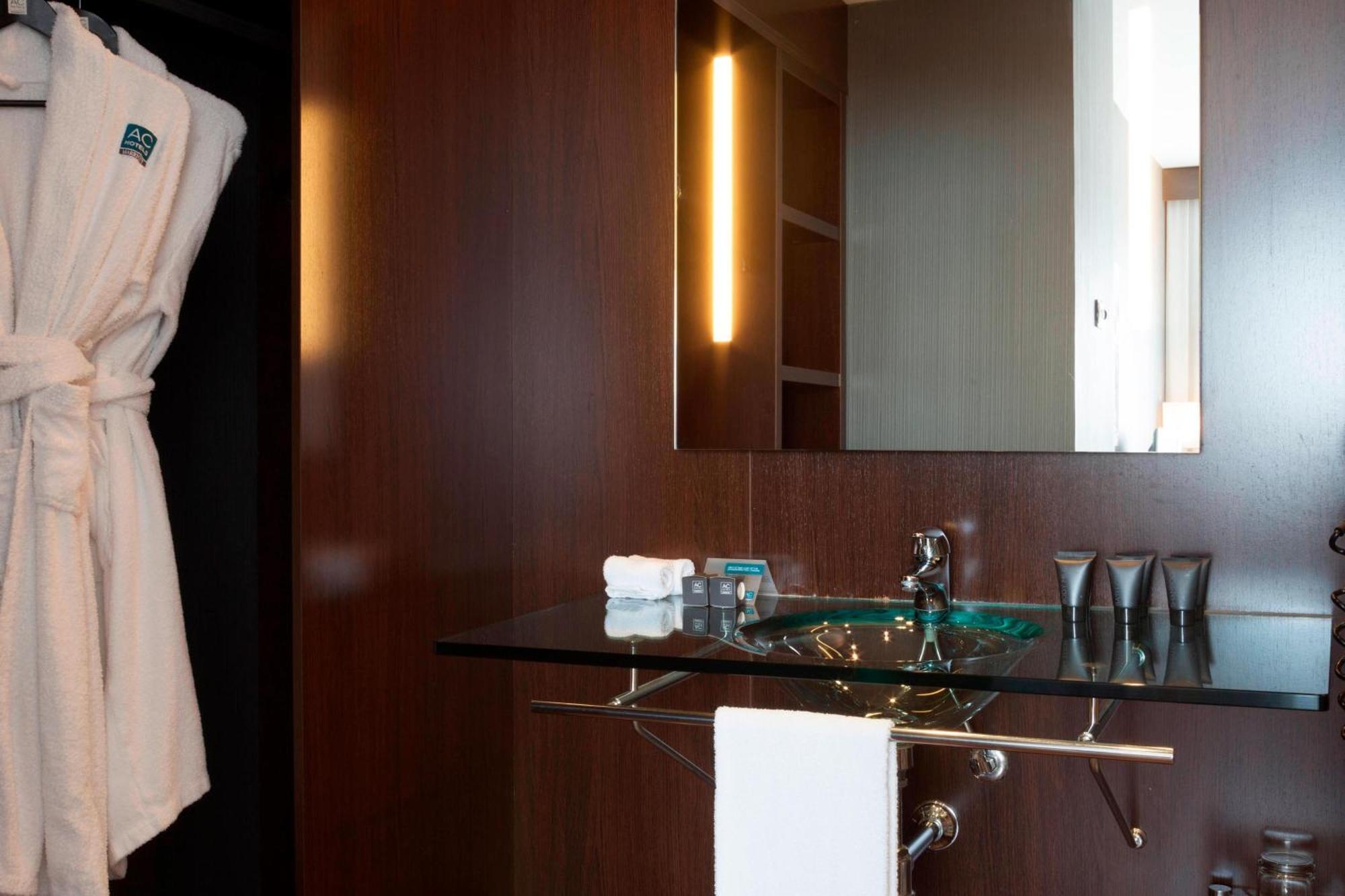 AC Hotel Vicenza by Marriott Esterno foto