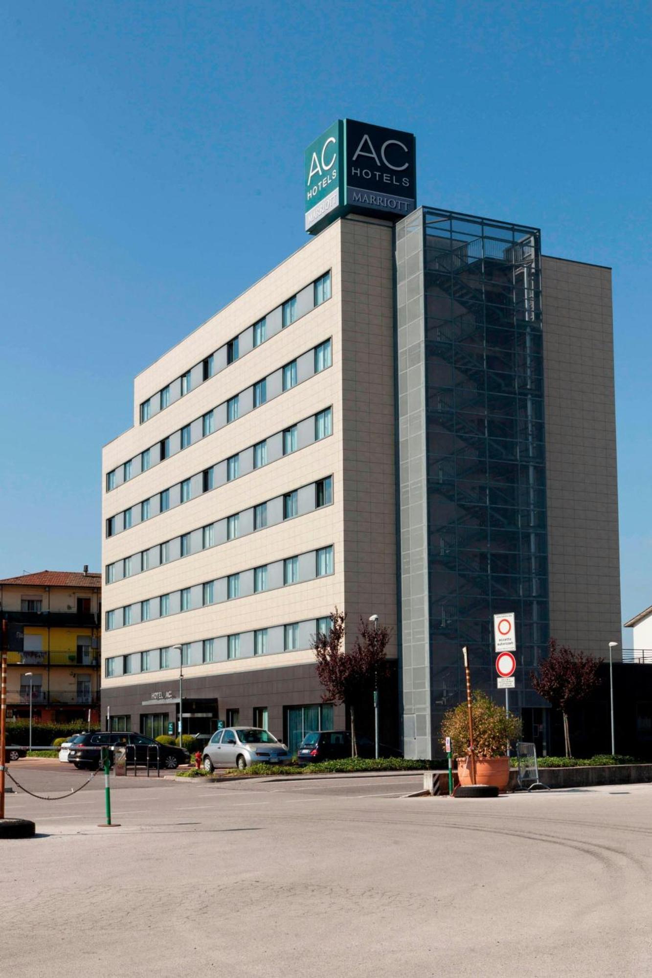AC Hotel Vicenza by Marriott Esterno foto